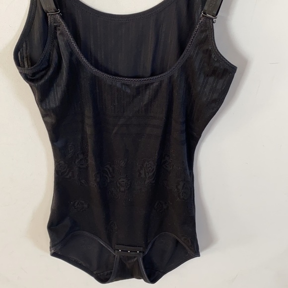 Black Lace spandex Bodysuit, Size XL - Picture 2 of 12